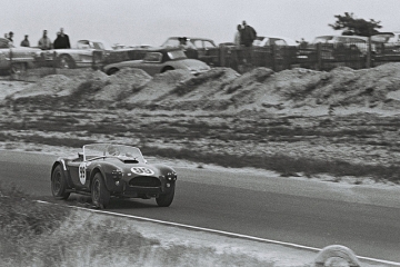 Ken Miles, Shelby Cobra